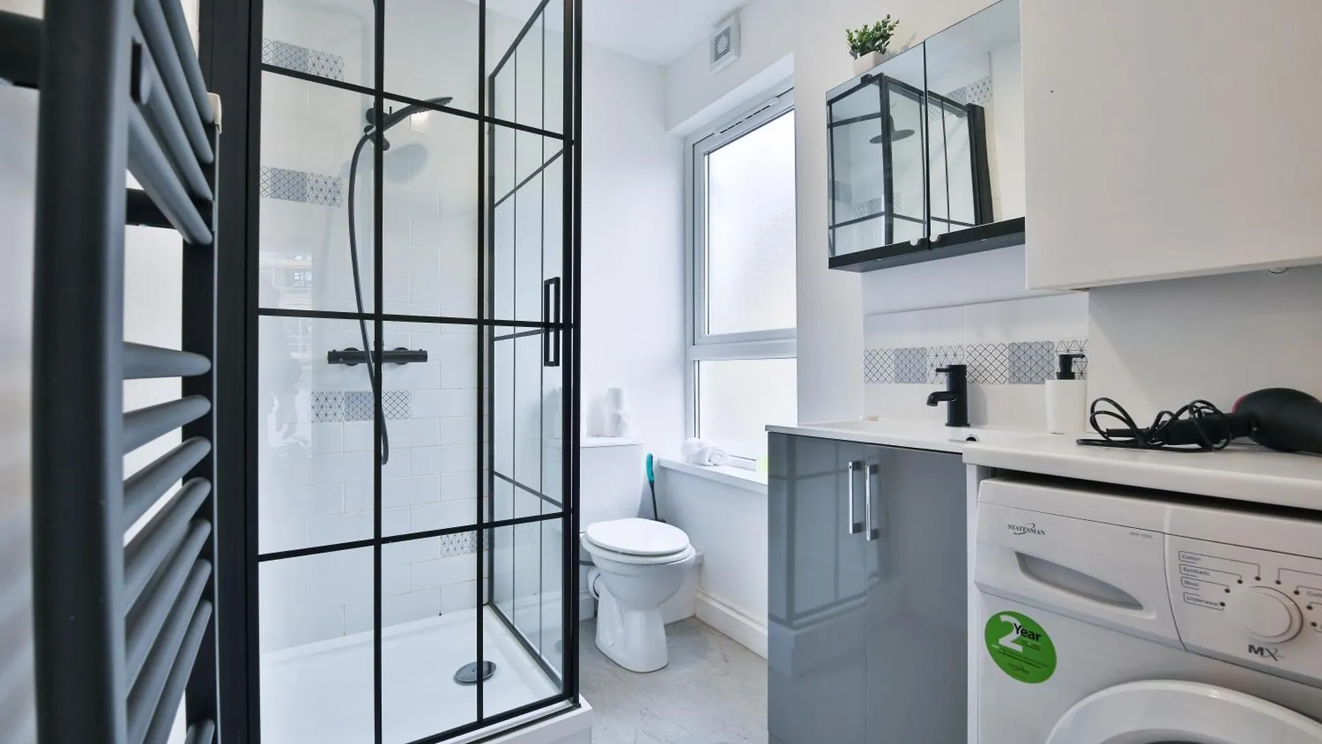 Stayright Cosy Studio Flat In Vibrant Area - Walking Distance To Cardiff City Centre